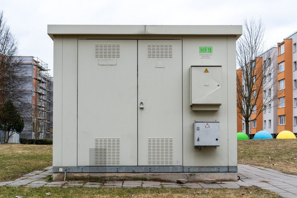 สถานีย่อยสำเร็จรูปพร้อมสวิตช์แรงดันระบบ 12kV และหม้อแปลงสถานีย่อยเคลื่อนที่ขนาดกะทัดรัดสำเร็จรูป ผู้ผลิต